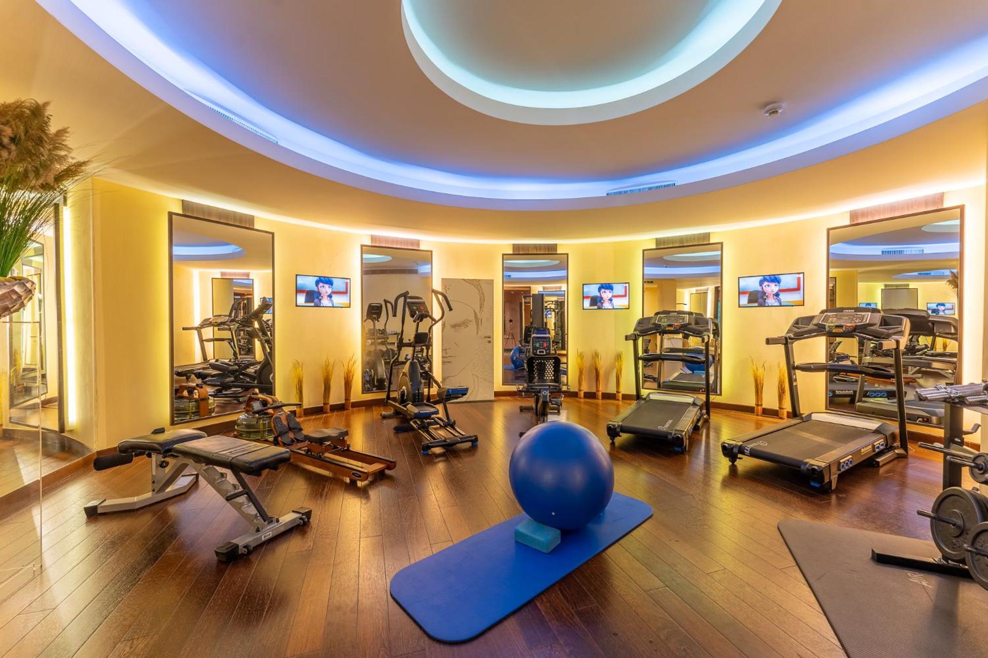 Beau Rivage Hotel Neuchatel Ngoại thất bức ảnh The gym at the hotel